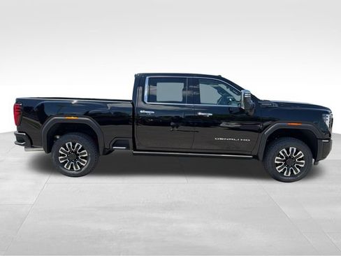 New 2026 GMC Sierra 2500 Denali Ultimate AWD/4WD image 8