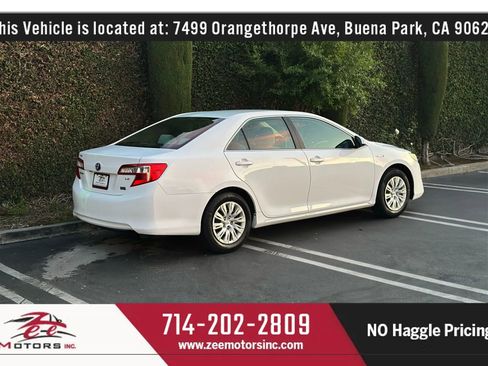 Used 2014 Toyota Camry LE image 7