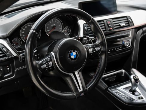 Used 2015 BMW M4 Coupe image 21