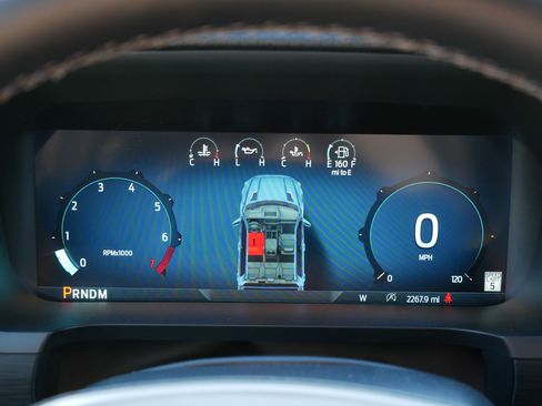 Used 2025 Ford F150 XLT w/ Equipment Group 302A MID image 21