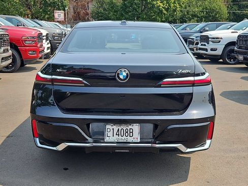 Used 2025 BMW 740i xDrive AWD/4WD image 6
