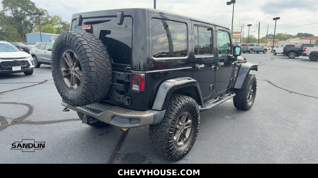 Used 2016 Jeep Wrangler Unlimited Sahara AWD/4WD image 8