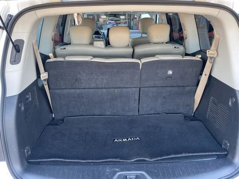 Used 2023 Nissan Armada SL image 30