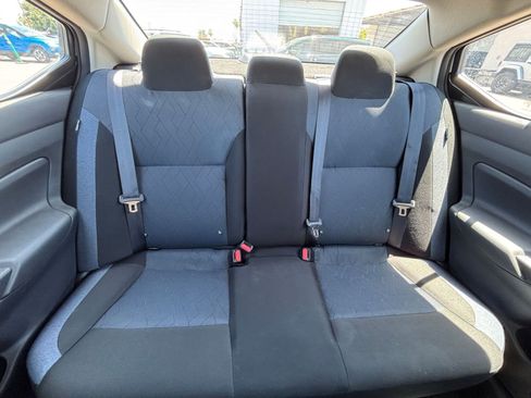 Used 2025 Nissan Versa SV FWD image 36