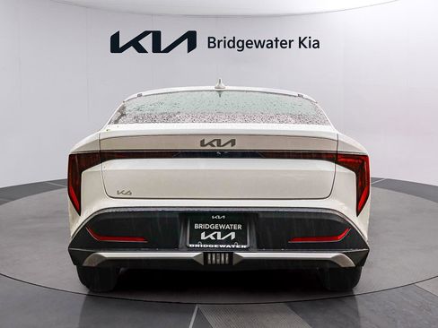Certified 2025 Kia K4 FWD image 5