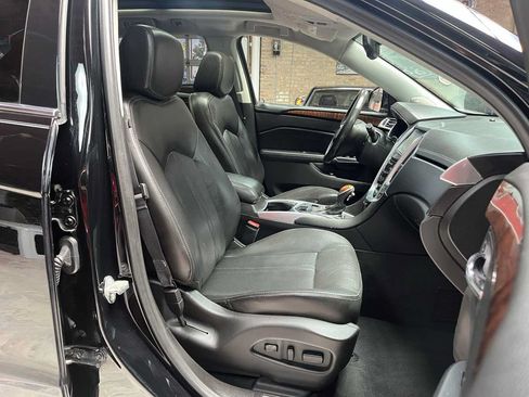 Used 2016 Cadillac SRX Luxury FWD image 11