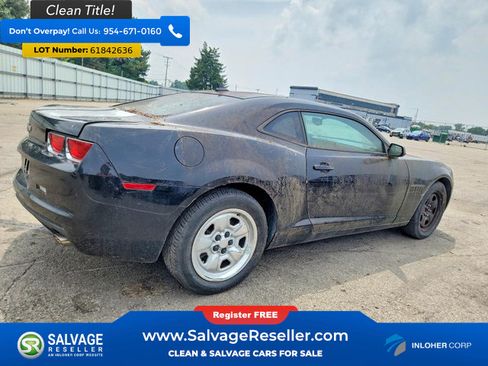 Used 2011 Chevrolet Camaro LS RWD image 4