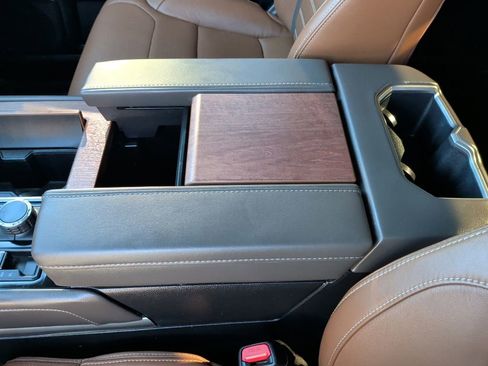 Used 2023 Toyota Tundra 1794 Edition image 32