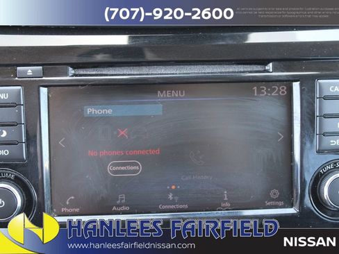 Used 2020 Nissan Rogue S FWD image 21