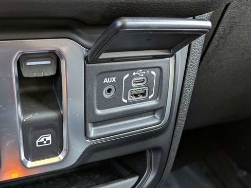 New 2026 Jeep Wrangler Sport AWD/4WD image 19