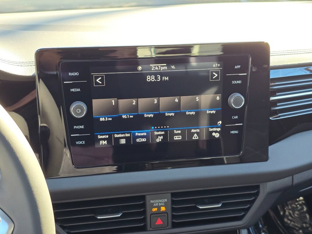 New 2027 Volkswagen Jetta Sport FWD image 24