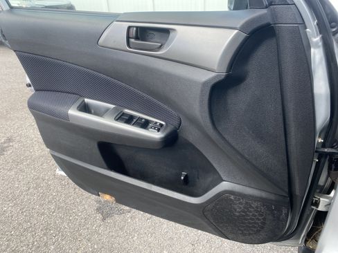 Used 2011 Subaru Forester 2.5X w/ Alloy Wheel Value Pkg AWD/4WD image 17