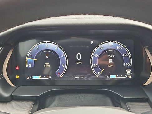 Used 2023 Jeep Grand Cherokee Overland image 35