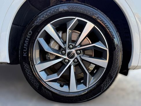 Used 2023 Audi Q5 2.0T Premium Plus w/ Premium Plus Package image 11