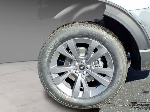 New 2026 Ford Explorer Active w/ Active Comfort Package image 4