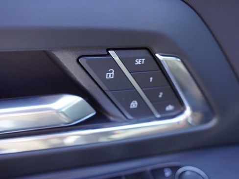 Certified 2025 Chevrolet Silverado EV RST image 23