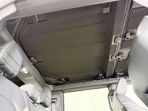 Used 2021 Ford Bronco Wildtrak image 58