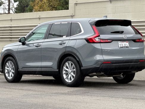 Certified 2025 Honda CR-V EX-L image 3
