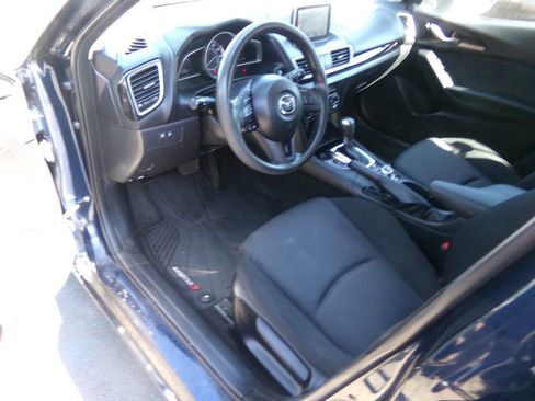 Used 2016 MAZDA MAZDA3 i Sport FWD image 15