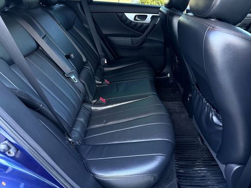 Used 2015 INFINITI QX70 AWD w/ Premium Package image 15