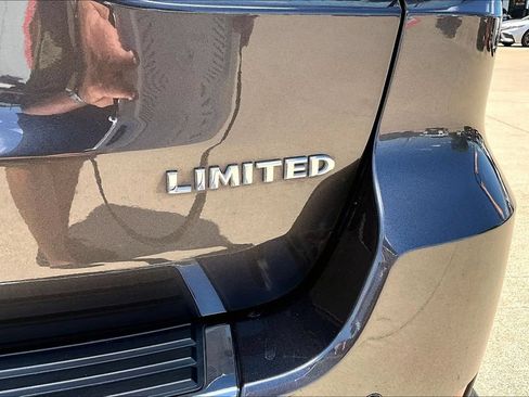 Used 2021 Jeep Grand Cherokee Limited w/ Trailer Tow Group IV AWD/4WD image 23