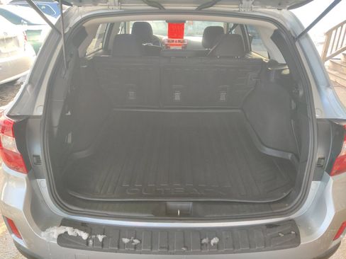 Used 2016 Subaru Outback 2.5i Premium image 14