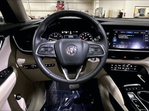 Used 2021 Buick Envision Essence w/ Technology Package I AWD/4WD image 5