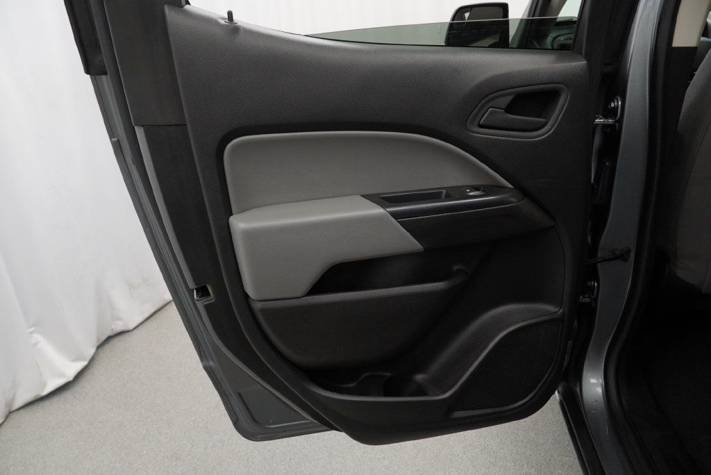 Used 2022 Chevrolet Colorado W/T w/ Custom Special Edition AWD/4WD image 36