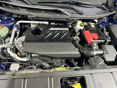 Used 2023 Nissan Rogue SL AWD/4WD image 32
