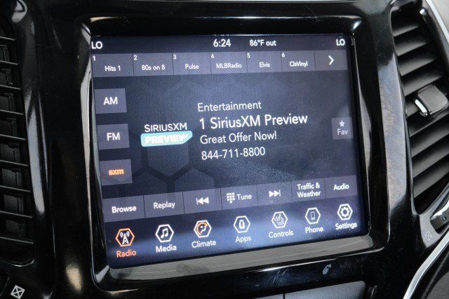 Used 2019 Jeep Cherokee Limited AWD/4WD image 26