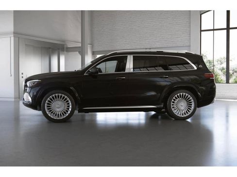 Used 2022 Mercedes-Benz Maybach GLS 600 Maybach GLS 600 image 35