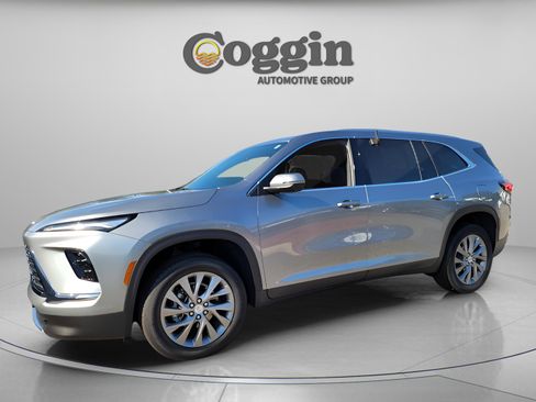 New 2025 Buick Enclave Preferred w/ Power Package image 5