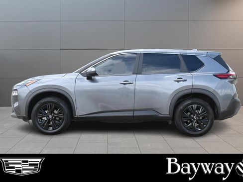 Used 2023 Nissan Rogue SV AWD/4WD image 5