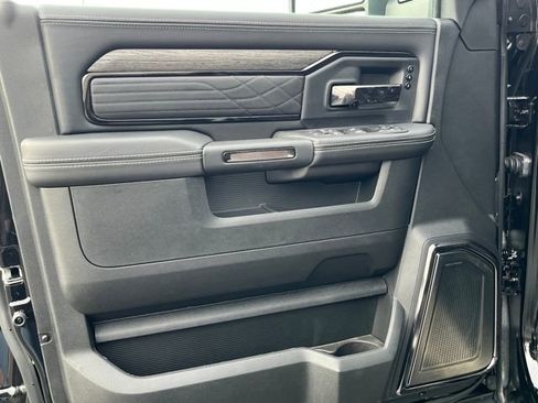 New 2026 RAM 3500 Limited image 15