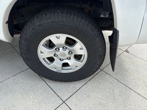 Used 2013 Toyota Tacoma 4x4 Double Cab w/ TRD Off-Road Pkg image 21