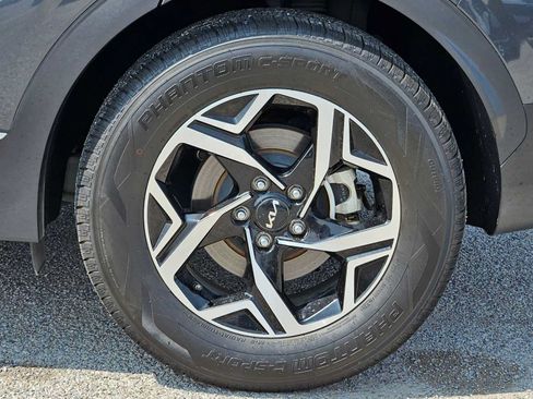 Certified 2024 Kia Sportage LX FWD image 14
