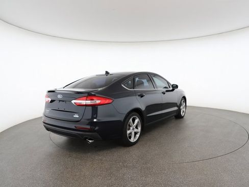 Used 2020 Ford Fusion SE w/ Equipment Group 151A image 17