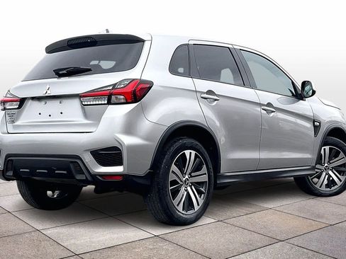 Used 2022 Mitsubishi Outlander Sport ES image 12