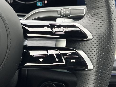 New 2026 Mercedes-Benz GLS 450 4MATIC image 32