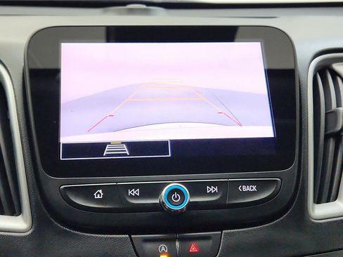 Used 2023 Chevrolet Malibu LT image 40