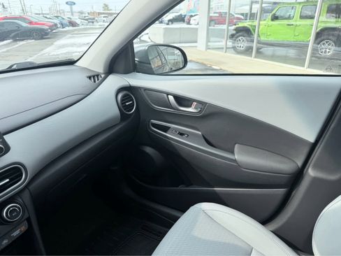Used 2018 Hyundai Kona Ultimate image 28