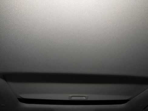 Used 2025 Honda CR-V EX image 16