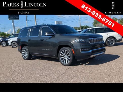 Used 2022 Jeep Grand Wagoneer Series I w/ Flexible Seating Group AWD/4WD image 1