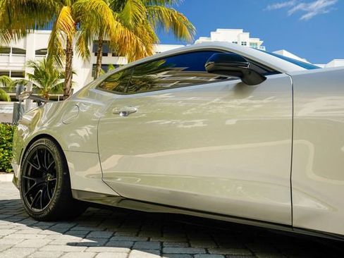 Used 2019 Chevrolet Camaro ZL1 image 37