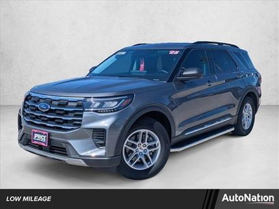 Used 2025 Ford Explorer Active