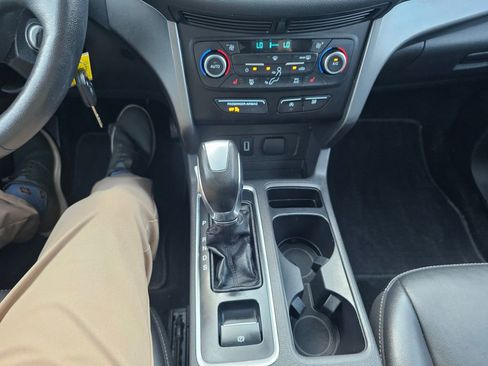 Used 2018 Ford Escape SEL image 23