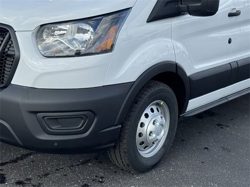New 2026 Ford Transit 250 148 Medium Roof Extended AWD image 6