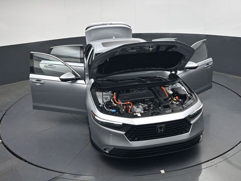 Certified 2023 Honda Accord Touring image 35