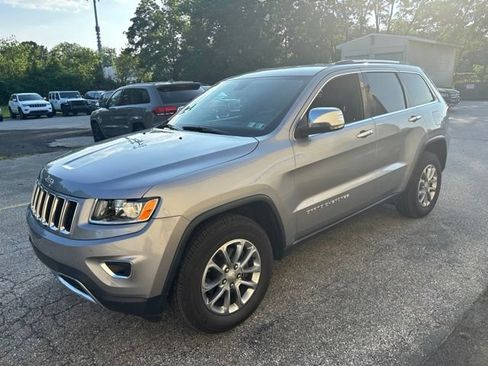 Used 2016 Jeep Grand Cherokee Limited AWD/4WD image 9