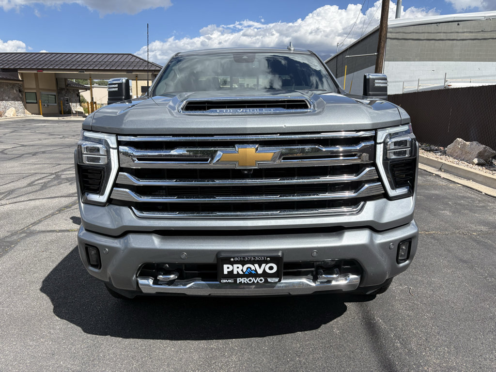 Used 2024 Chevrolet Silverado 3500 High Country AWD/4WD image 11